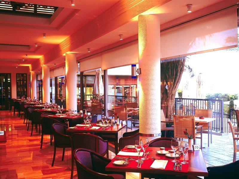 Columbia Beachotel Pissouri Bagian luar foto