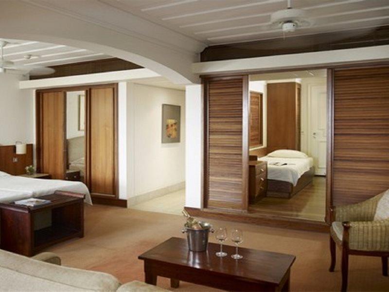 Columbia Beachotel Pissouri Bagian luar foto